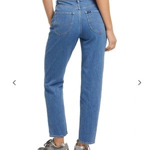 LEE Light washed straight fit denim jeans size 42/32